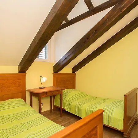 Orica Ii Apartment *